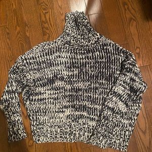 Zara knit turtle neck size medium